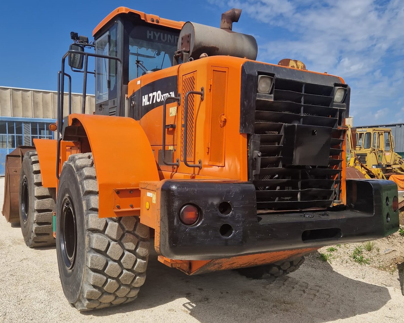 Pala Gommata Hyundai  HL 770 XTD – 7A anno 2009 ore lavorate 9800
