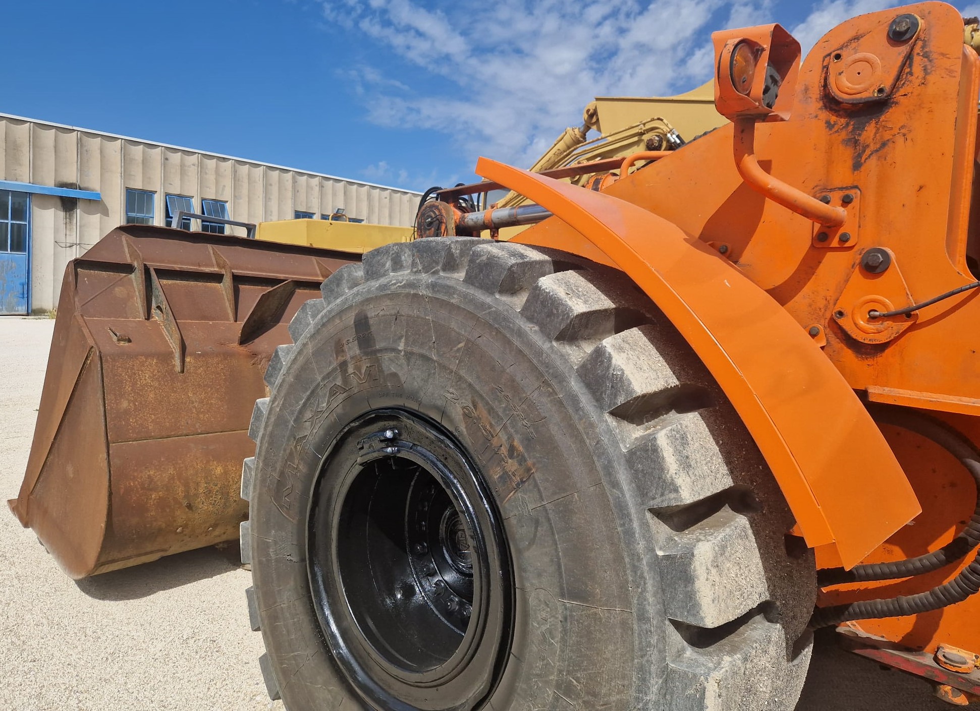 Pala Gommata Hyundai  HL 770 XTD – 7A anno 2009 ore lavorate 9800