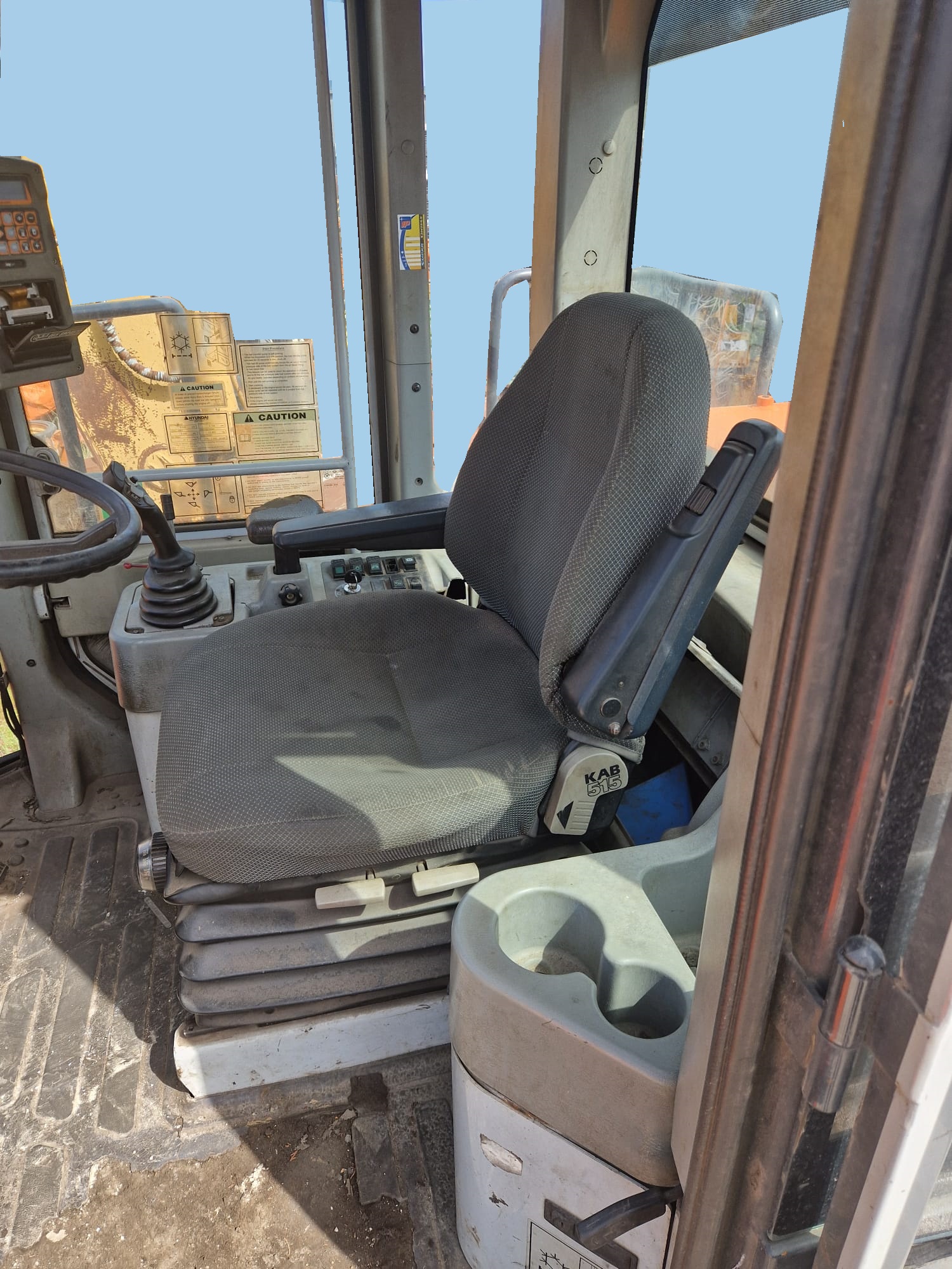 Pala Gommata Hyundai  HL 770 XTD – 7A anno 2009 ore lavorate 9800